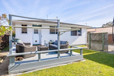 Photo of property in 18 Shanly Street, Brown Owl, Upper Hutt, 5018