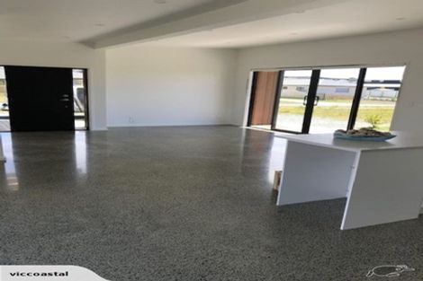 Photo of property in 23 Longview Street, Mangawhai, 0505