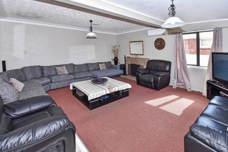 Photo of property in 233 Puhinui Road, Papatoetoe, Auckland, 2025