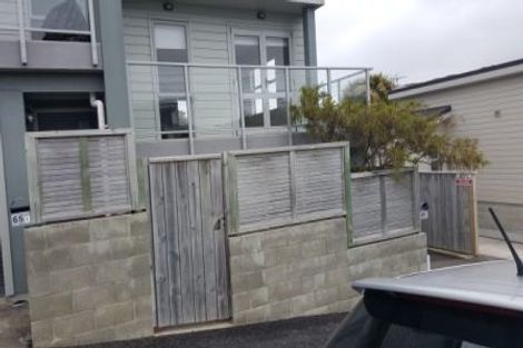 Photo of property in 2/65 Lavaud Street, Berhampore, Wellington, 6023