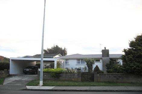 Photo of property in 108 Ruapehu Street, Paraparaumu, 5032