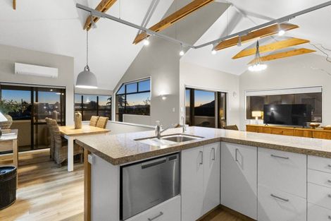 Photo of property in 24b Terrace Avenue, Mount Maunganui, 3116