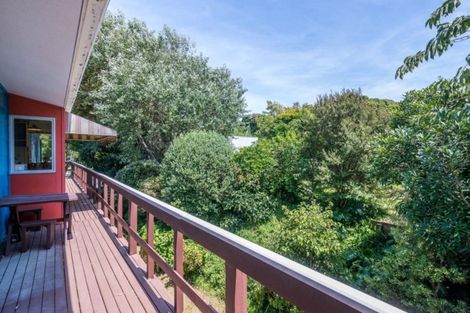 Photo of property in 30 Ocean Road, Paekakariki, 5034