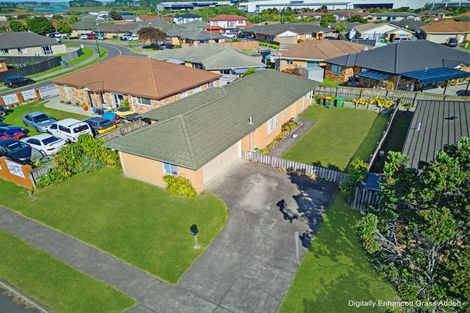 Photo of property in 118 Naylors Drive, Mangere, Auckland, 2022