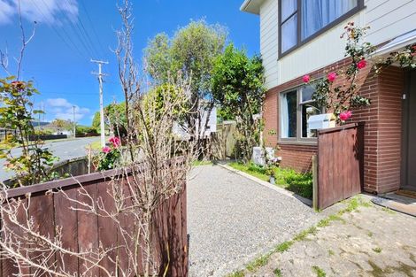 Photo of property in 35 Turkington Street, Tawa, Wellington, 5028