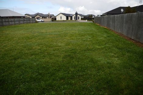 Photo of property in 45 Willowside Place, Amberley, 7410