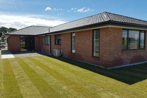 Photo of property in 5 Quinn Crescent, Woodend, 7610