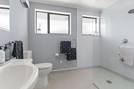 Photo of property in 1 Cobham Place, Solway, Masterton, 5810