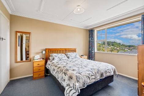 Photo of property in 17 Bell Crescent, Concord, Dunedin, 9018