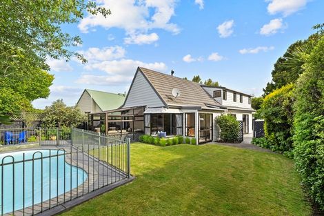 Photo of property in 6 Cullahill Street, Harewood, Christchurch, 8051