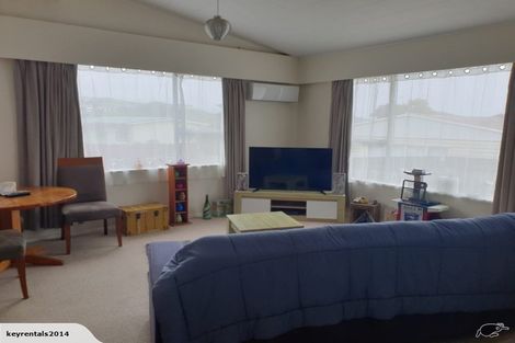 Photo of property in 172b Dowse Drive, Maungaraki, Lower Hutt, 5010