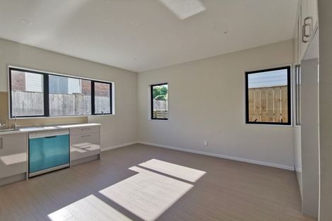 Photo of property in 31a Meadway, Sunnyhills, Auckland, 2010