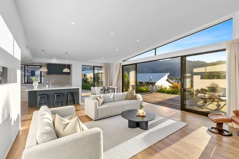 Photo of property in 41 Farrant Drive, Wanaka, 9305