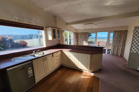 Photo of property in 16 City View Grove, Harbour View, Lower Hutt, 5010