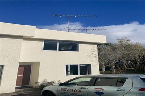 Photo of property in 28/24 Eastglen Road, Glen Eden, Auckland, 0602