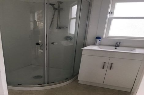 Photo of property in 1 Kenwyn Terrace, Newtown, Wellington, 6021