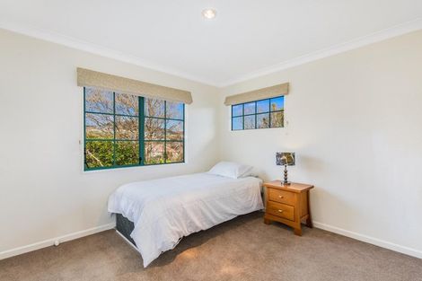 Photo of property in 10 Voyager Way, Whitby, Porirua, 5024