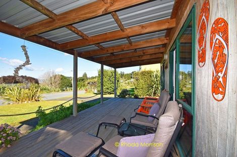 Photo of property in 19 Ngatoto Road, Tinopai, Matakohe, 0593