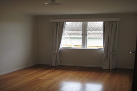 Photo of property in 179 Avondale Road, Avondale, Auckland, 1026