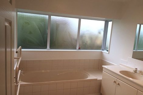 Photo of property in 33 Basley Road, Owhata, Rotorua, 3010