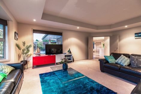 Photo of property in 45 Sylvan Street, Lake Hayes, Queenstown, 9304