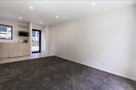 Photo of property in 7/59 Matipo Road, Te Atatu Peninsula, Auckland, 0610