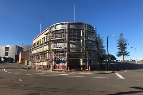 Photo of property in Miramar Villas, 1/3 Byron Street, Miramar, Wellington, 6022