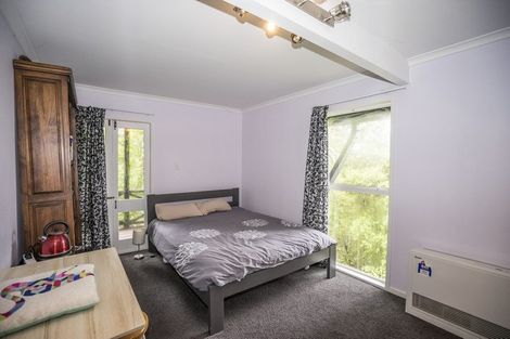 Photo of property in 28 Blundell Place, Chatswood, Auckland, 0626