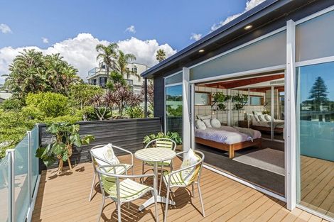 Photo of property in 1/86 Bay Street, Red Beach, 0932