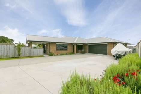 Photo of property in 1 Rawiri Drive, Bell Block, New Plymouth, 4312