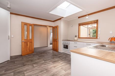 Photo of property in 6 Shelswell Street, Westport, 7825