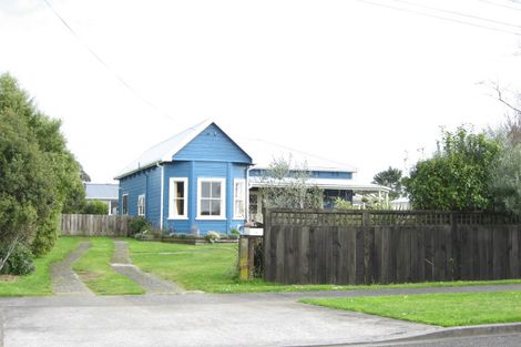 Photo of property in 50 Mahoe Street, Inglewood, 4330