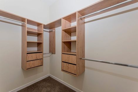 Photo of property in 4 Vintry Drive, Kumeu, 0810