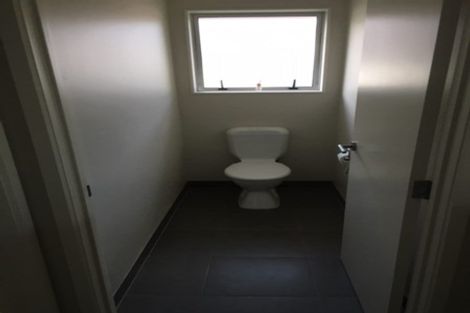 Photo of property in 70 Ngataringa Road, Devonport, Auckland, 0624