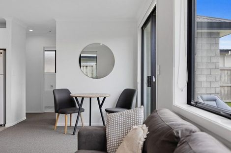 Photo of property in 24 Furlong Road, Papamoa, 3118