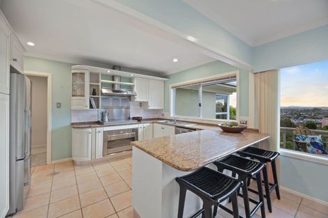 Photo of property in 10 Etherege Place, Howick, Auckland, 2014