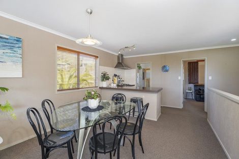 Photo of property in 53 Windsor Drive, Tairua, 3508