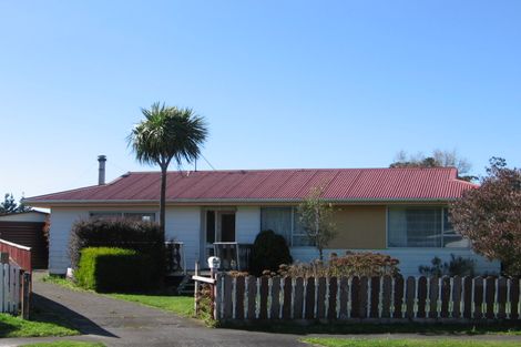 Photo of property in 7 Kowhai Grove, Featherston, 5710