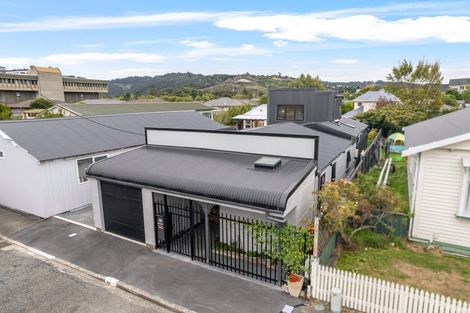 Photo of property in 54 Granville Street, Silverstream, Upper Hutt, 5019