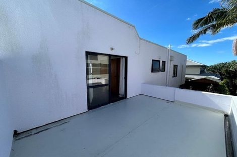 Photo of property in 15 Rita Street, Mount Maunganui, 3116