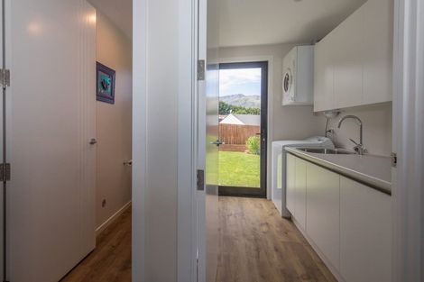 Photo of property in 14 Charles Court, Lake Hawea, Wanaka, 9382