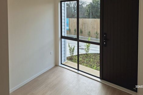 Photo of property in 5/149 Tirimoana Road, Te Atatu South, Auckland, 0602