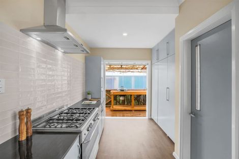 Photo of property in 18 Glenroy Street, Woolston, Christchurch, 8062