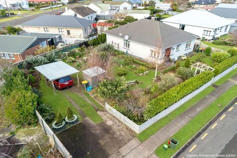 Photo of property in 56 Waihi Road, Hawera, 4610