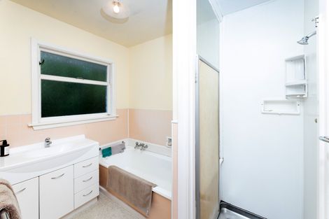 Photo of property in 4 Falcon Street, New Brighton, Christchurch, 8061