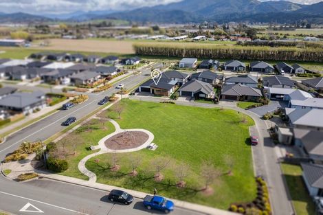 Photo of property in 12 Tana Pukekohatu Avenue, Motueka, 7120