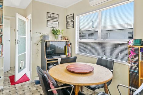 Photo of property in 2/61 Leicester Street, Stoke, Nelson, 7011