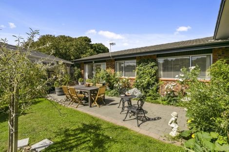 Photo of property in 1001b High Street, Avalon, Lower Hutt, 5011