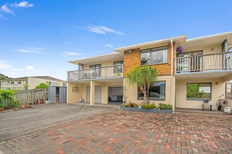 Photo of property in 2a Takahe Street, Tikipunga, Whangarei, 0112