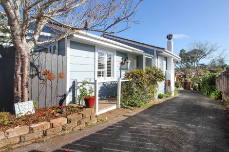 Photo of property in 2/162 Deep Creek Road, Torbay, Auckland, 0630